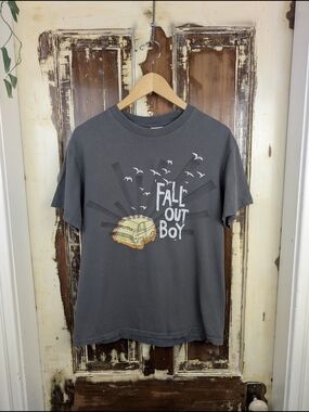 Vintage Y2K Fall Out Boy Band Tee Medium Charcoal Graphic T Shirt Pop Punk Emo